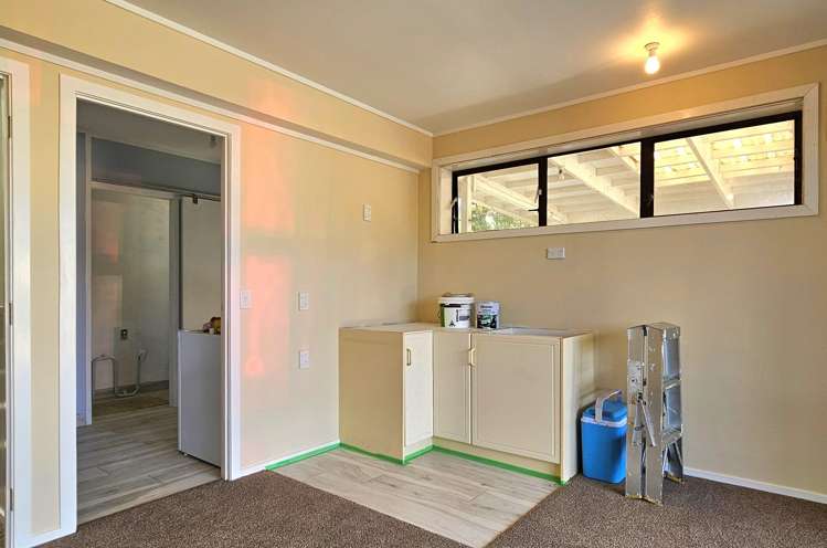 10 Waianga Place Omapere_21