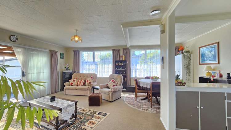 16 Lancaster Crescent Tokoroa_9