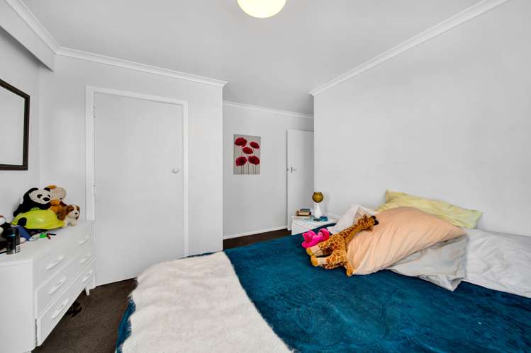 36 Denby Road Hawera_11