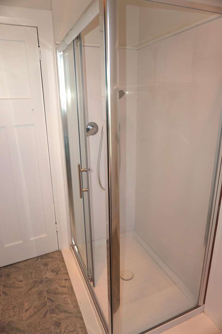 64 Hirini Street Kaiti_12