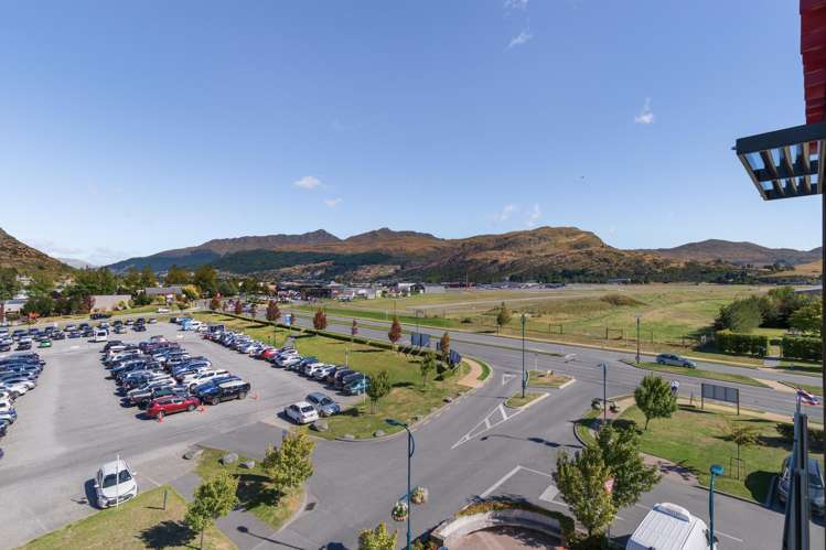 301/24 Hawthorne Drive Frankton_8