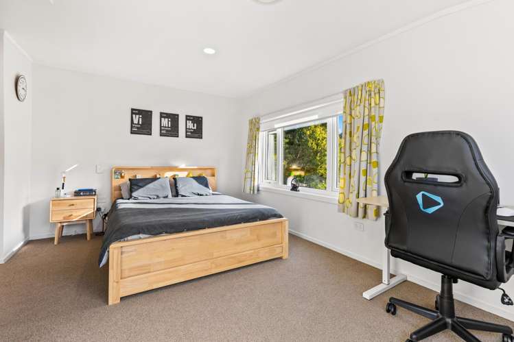 15a Whangaparaoa Road Red Beach_15