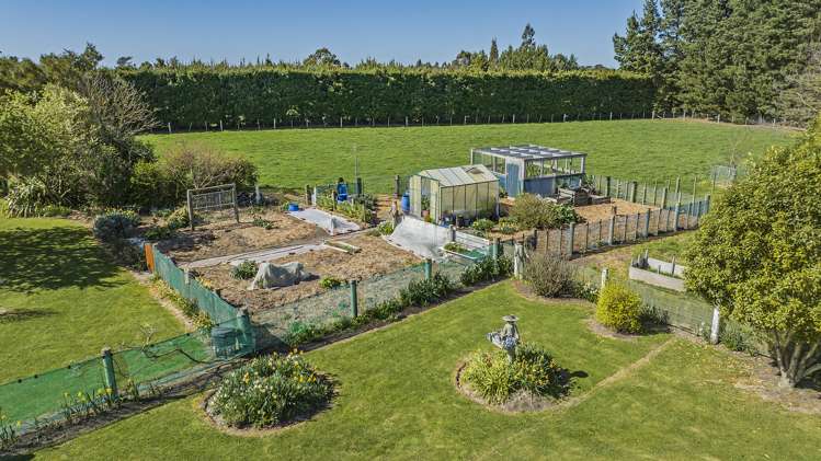 4/1382 Courtenay Road Kirwee_4