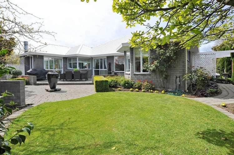 6 Kumai Place Sockburn_20