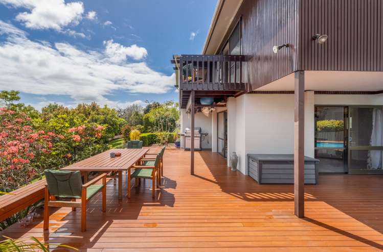 8 Estelle Place Farm Cove_26