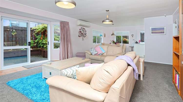 100b Rhinevale Close Henderson_5