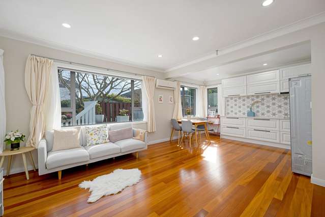8a Gloria Avenue Te Atatu Peninsula_4