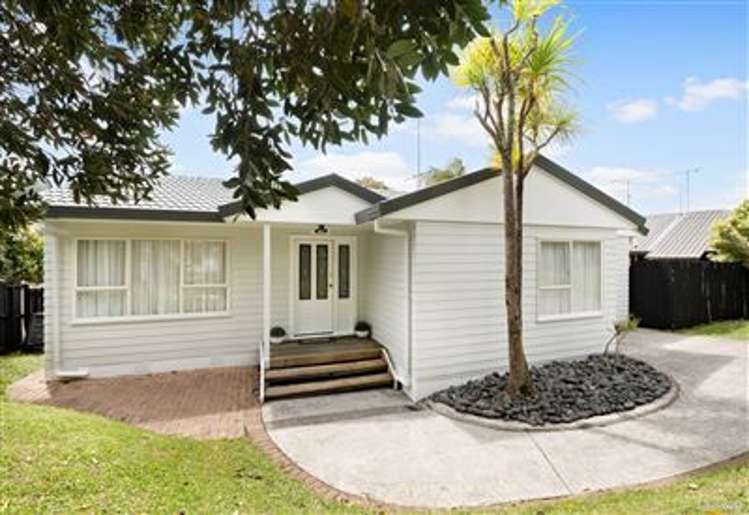 3 Ian Sage Avenue Torbay_12