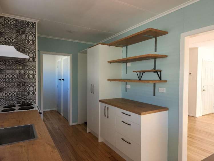 28 Old South Road Okato_6