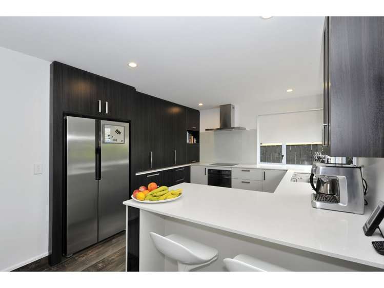 16 Ashbury Street Stoke_10