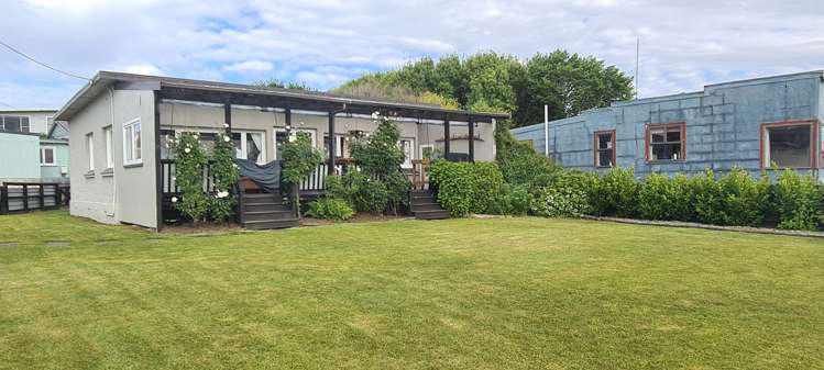 2 Verdun Street Riverton_10