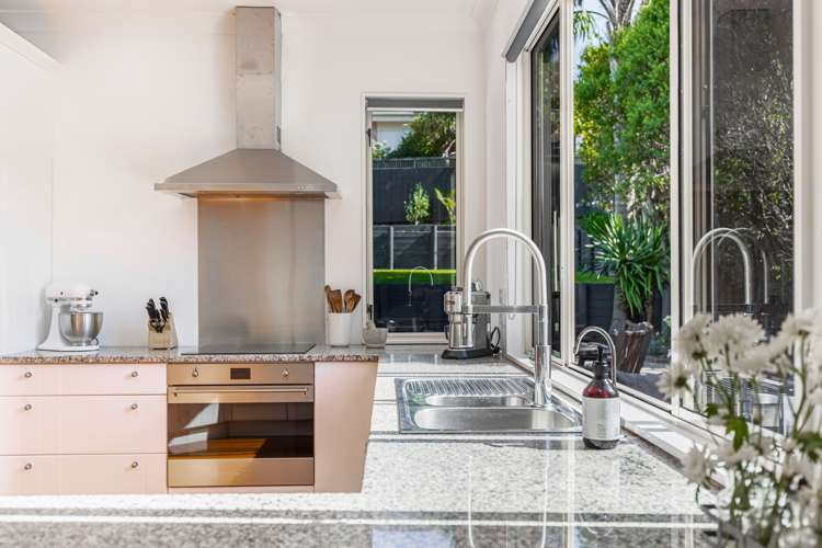 30 Hogarth Rise West Harbour_8