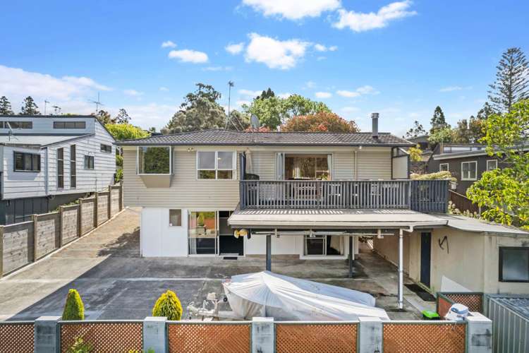 61 Daffodil Street Titirangi_1