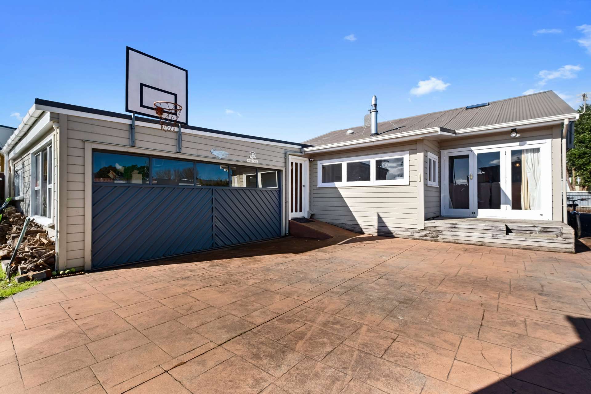 204a Tukapa Street Westown_0