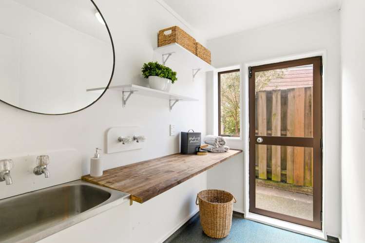 12A Shastri Terrace Khandallah_13