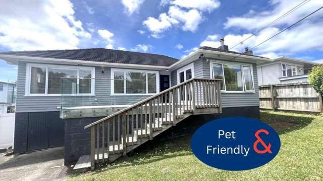 Pet Friendly - 3 beds in Te Atatu South