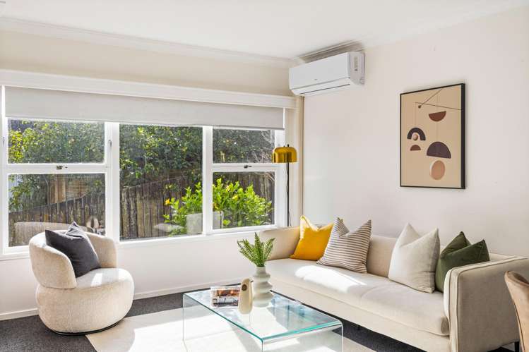 3/7 Newhaven Terrace Mairangi Bay_7