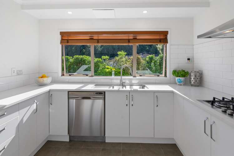 41 Kristin Lane Albany_11