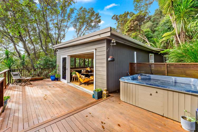 25 Berridge Road Muriwai_13