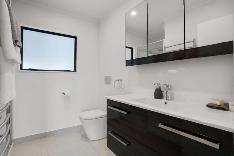 2/38A Nor'East Drive Northcross_6