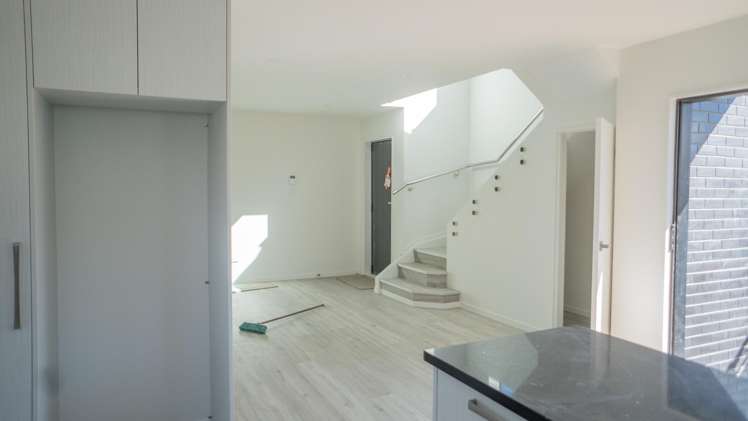 6 Kerrydale Road Manurewa_2