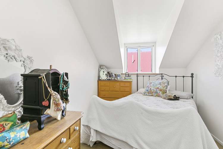 3/245 Adelaide Road Newtown_11