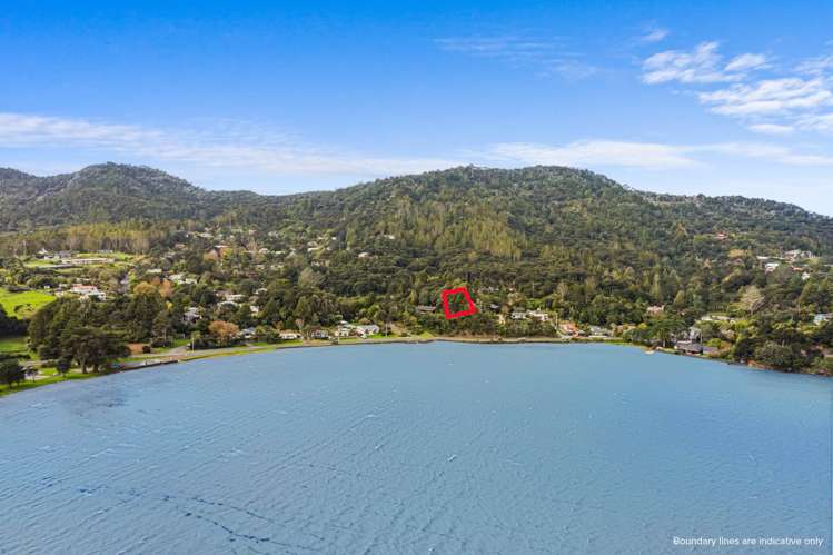 1210 Huia Road Huia_3