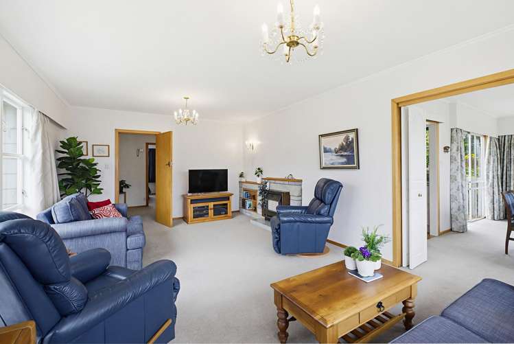 20 Pembroke Street Tawa_1