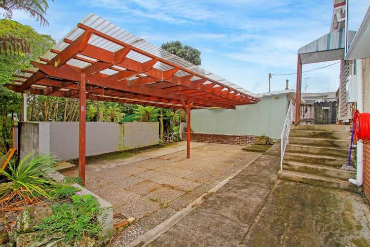 22 Forest Hill Road Henderson_21