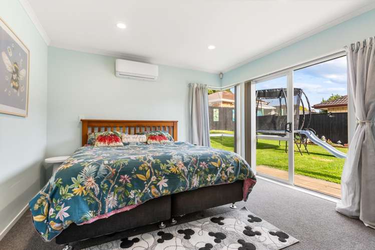22 Belfry Place Wattle Downs_10