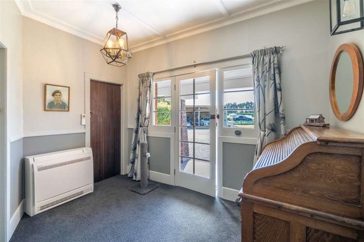 17 Marama Avenue South Otatara_5