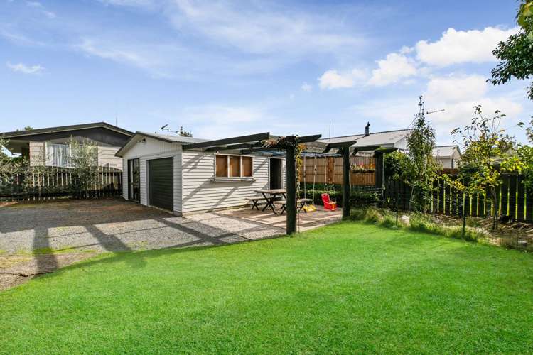 16 Enfield Street Nawton_15