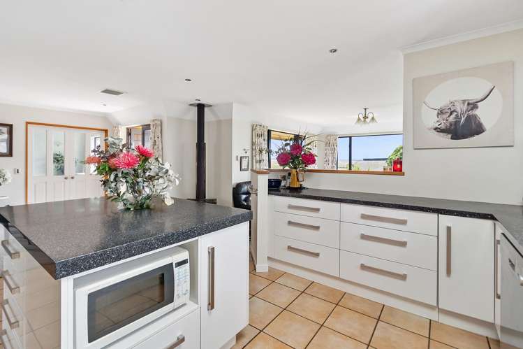 9 Alpine Close Marchwiel_29