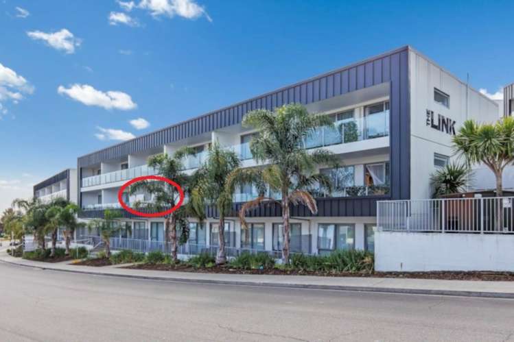 108/17 Link Crescent Stanmore Bay_2