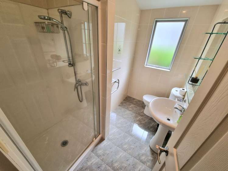 5 Houhere Close Albany_15