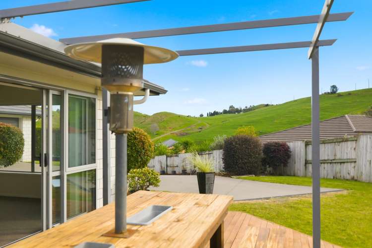 119 Ballintoy Park Drive Welcome Bay_5
