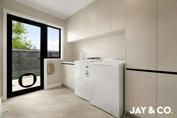 2 Munro Oak Lane Clevedon_11