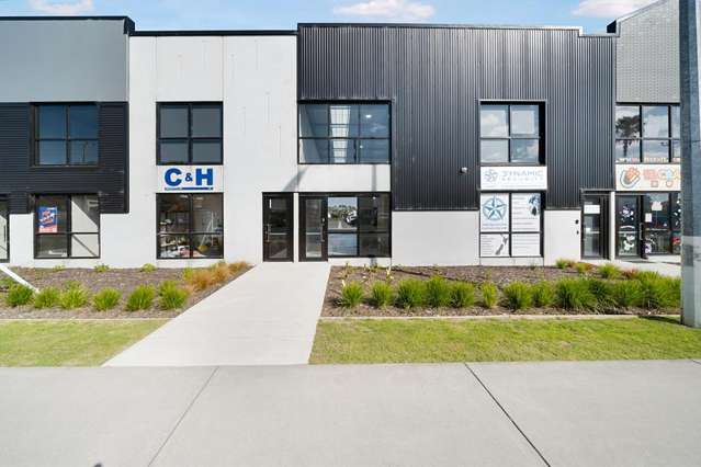 4/90 Hobsonville Road Hobsonville_2