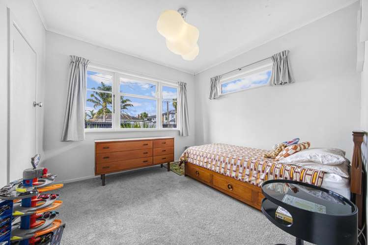 1/42 Grove Road Papakura_11