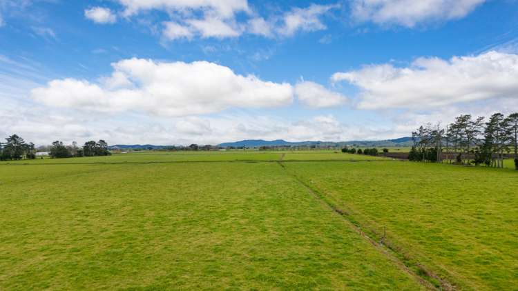 220 Valintine Road Gordonton_13