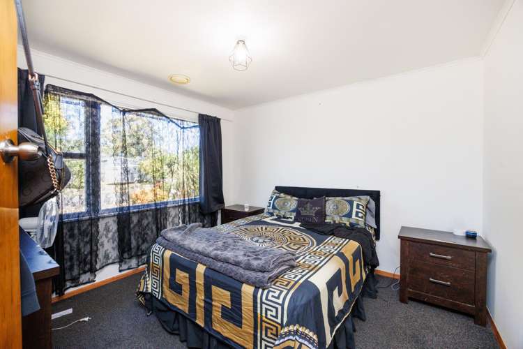 26 Fairview Avenue Feilding_16