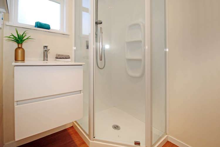 38 Tairere Crescent Rosehill_9