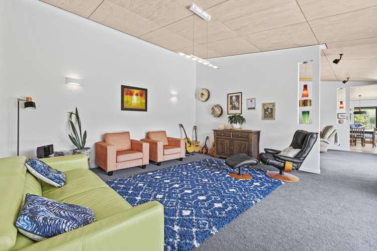 458A King Road_5