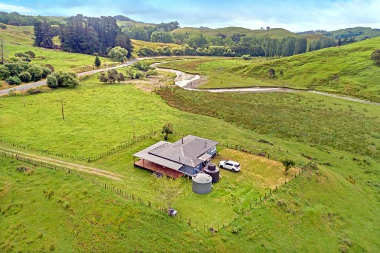 4934 Waiapu Road_0