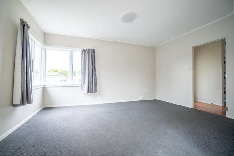 23 Glasgow Street Takaro_5