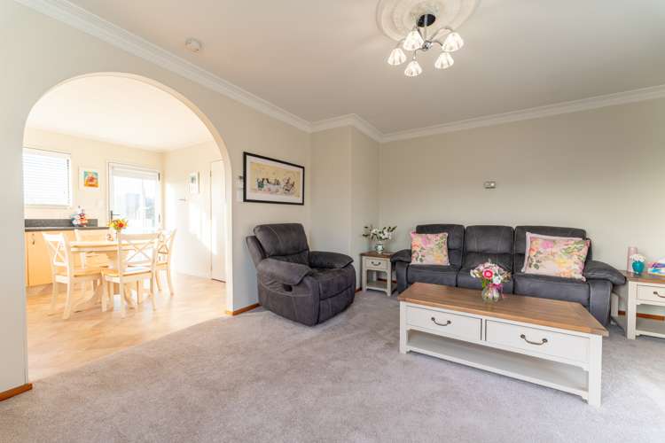 1/52 Avenue Road West End_5