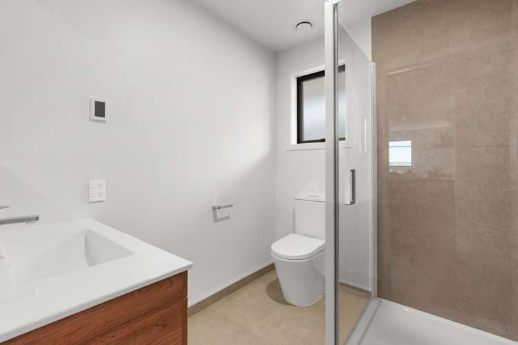 12 Pohutukawa Place Lansdowne_10