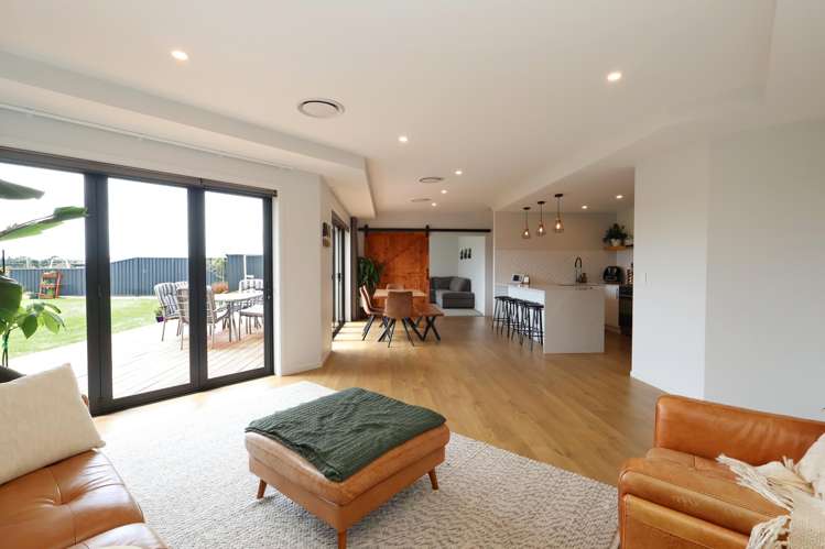 32 Lindsay Way Grasmere_16