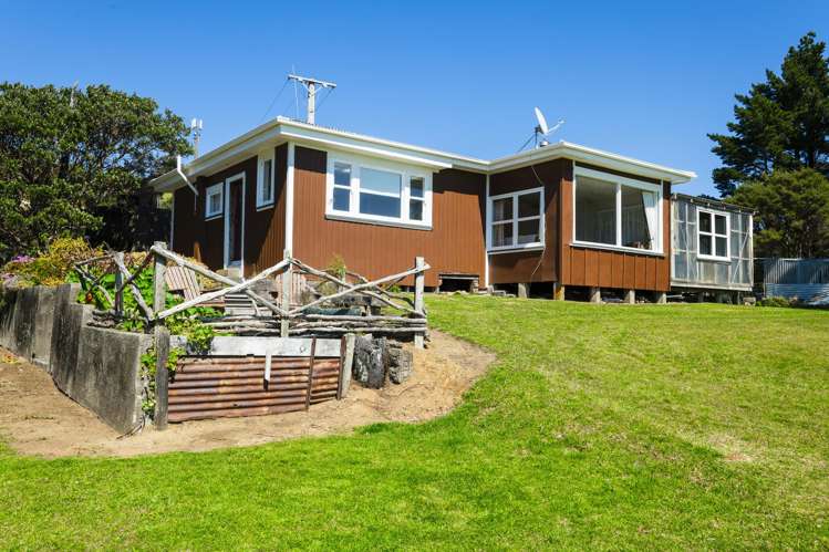 5114 Te Araroa Road_4