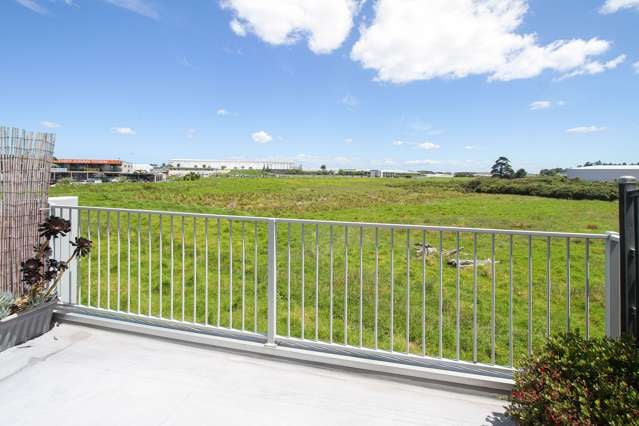 10/15 Bishop Lenihan Place East Tamaki_4